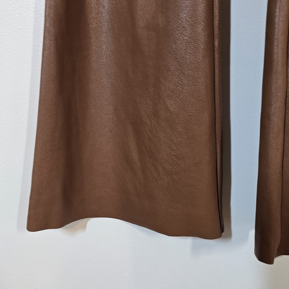 New Commando Faux Leather Raw Hem Flare Leggings Cocoa Brown XS - Picture 6 of 7